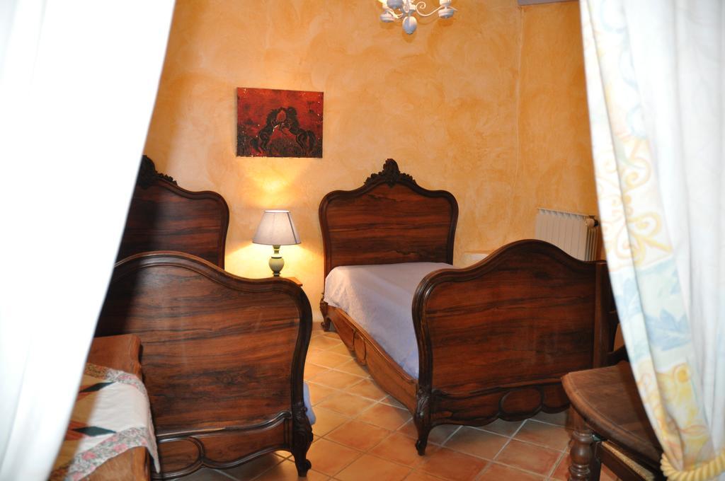 Le Petit Labouret Hotel Revest-du-Bion Ngoại thất bức ảnh